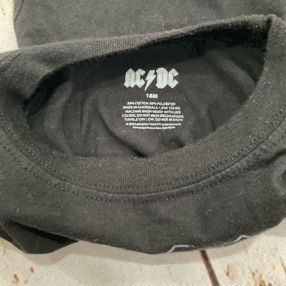 BABY AC/DC FOR THOSE ABOUT TO ROCK TEE SHIRT - Picture 4 of 4